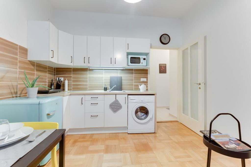 Apartment Alex Прага Екстер'єр фото